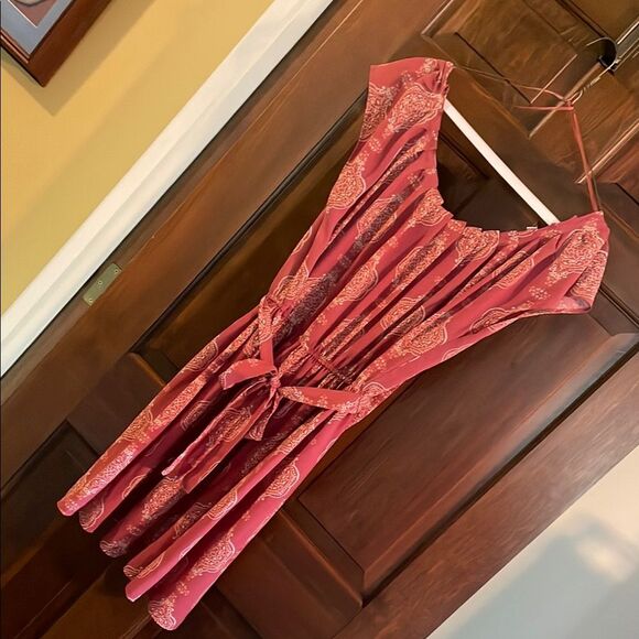 Lauren Conrad size M pleated neckline tie back dress burnt orange/sienna EUC - Picture 1 of 14